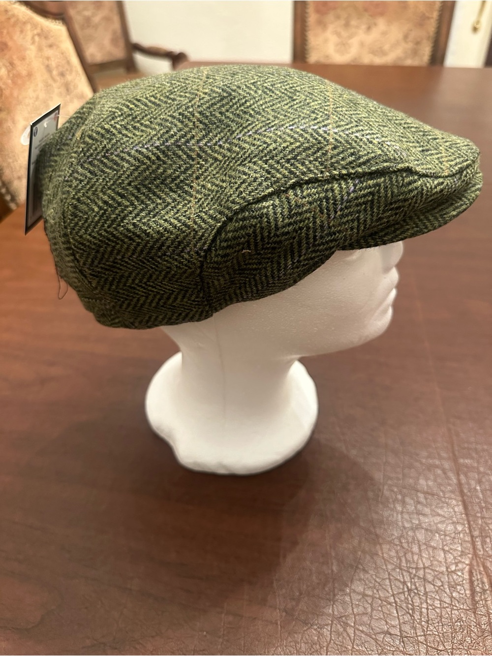 NWT Mucros Weavers Men's L Green Herringbone Flat Cap hat